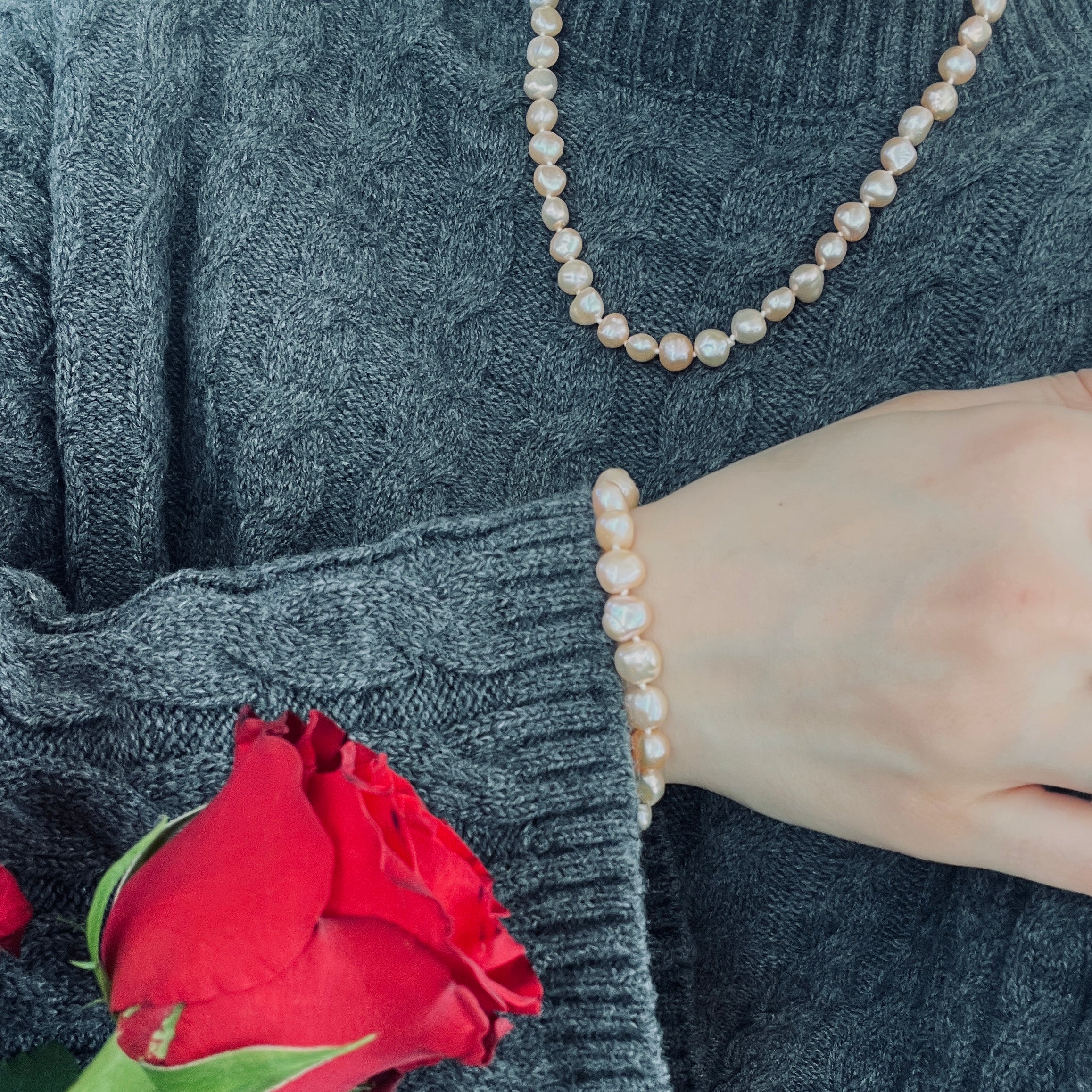 DAISY Baroque Zoetwater Parel ketting Zalmroze