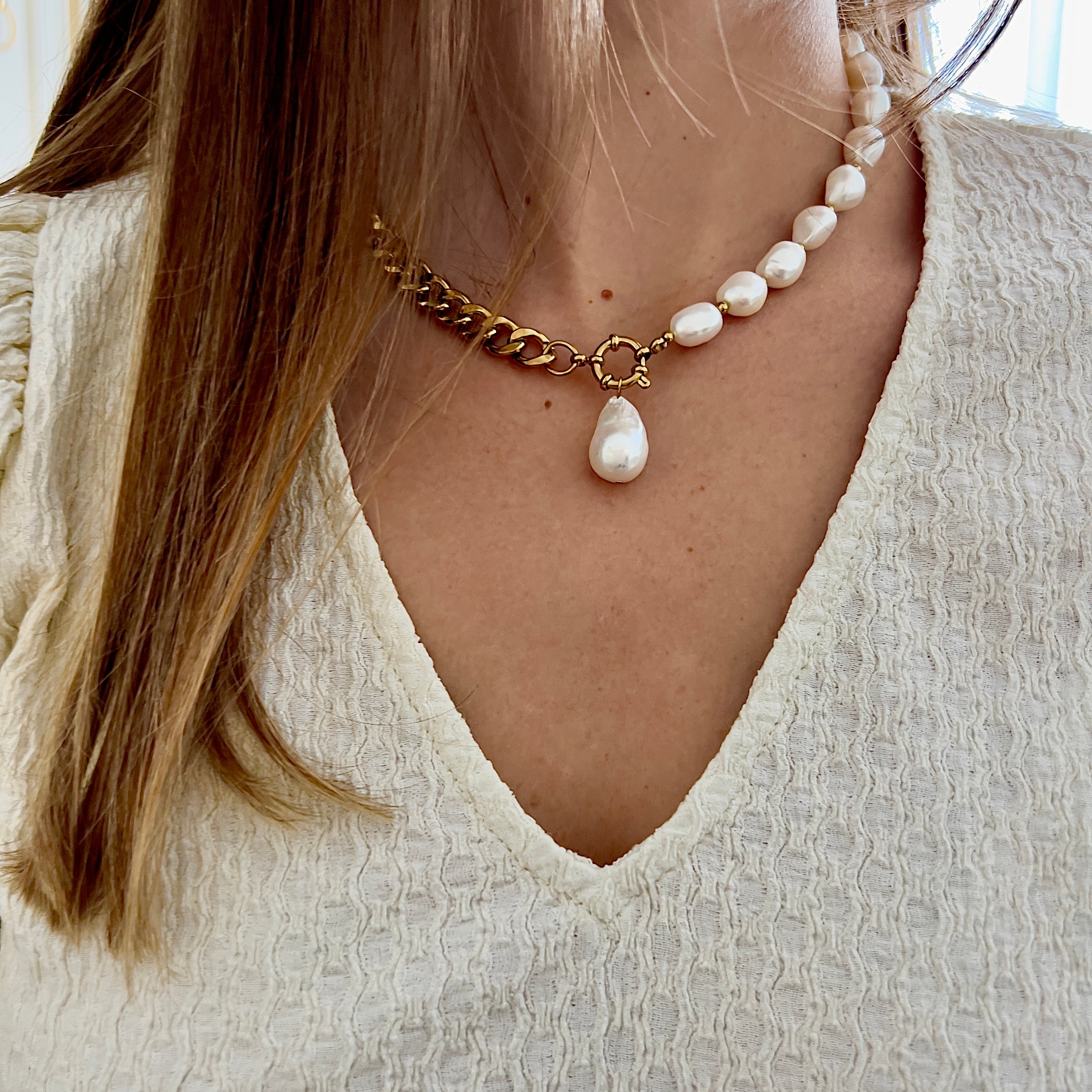 Seraphina Baroque Zoetwater Parel ketting met Goud Vergulde Chain